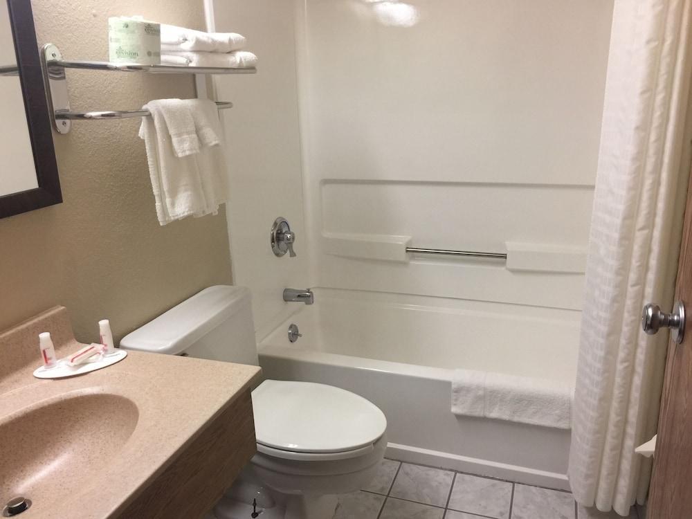 Super 8 By Wyndham Weston Wv Hotel Luaran gambar