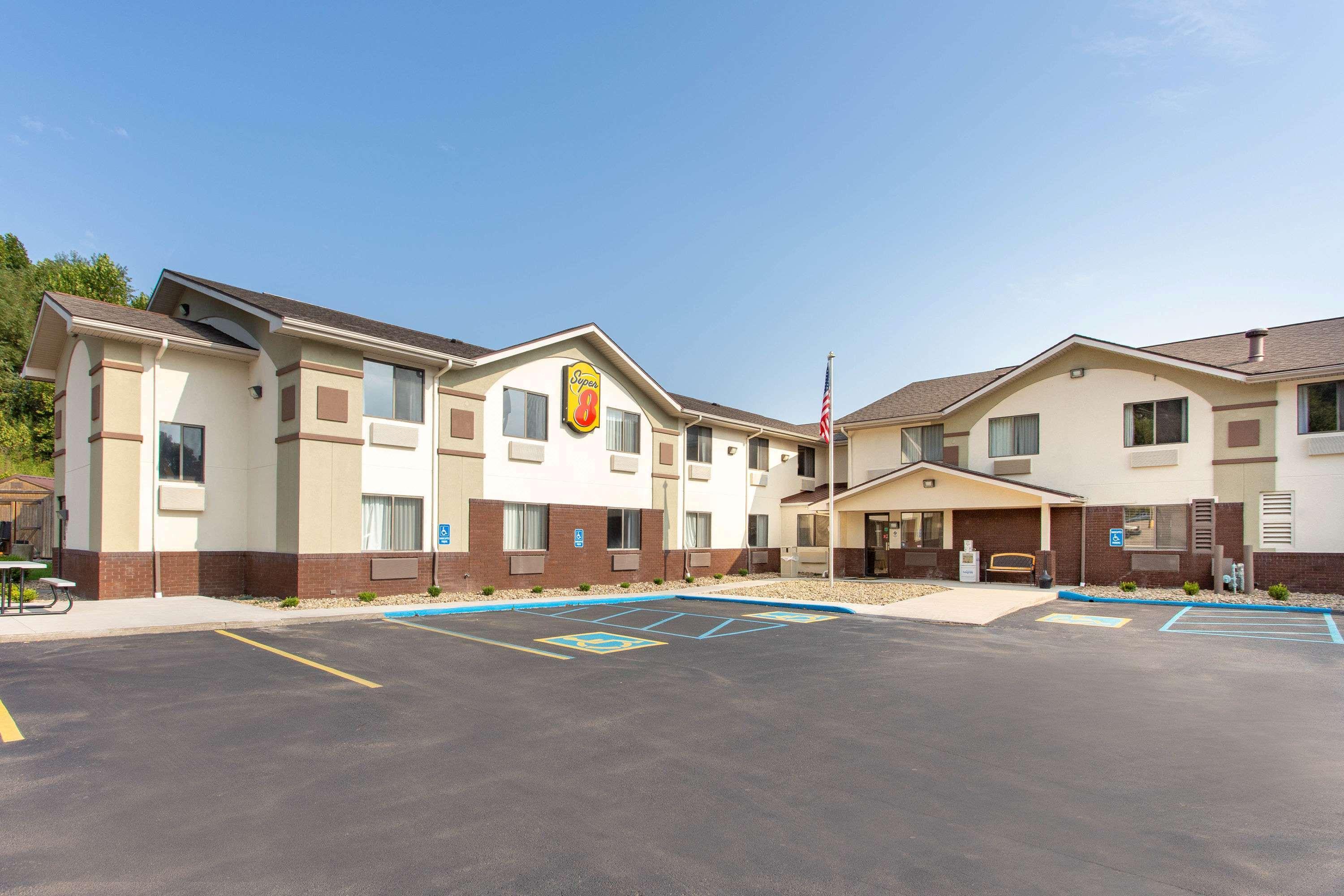 Super 8 By Wyndham Weston Wv Hotel Luaran gambar
