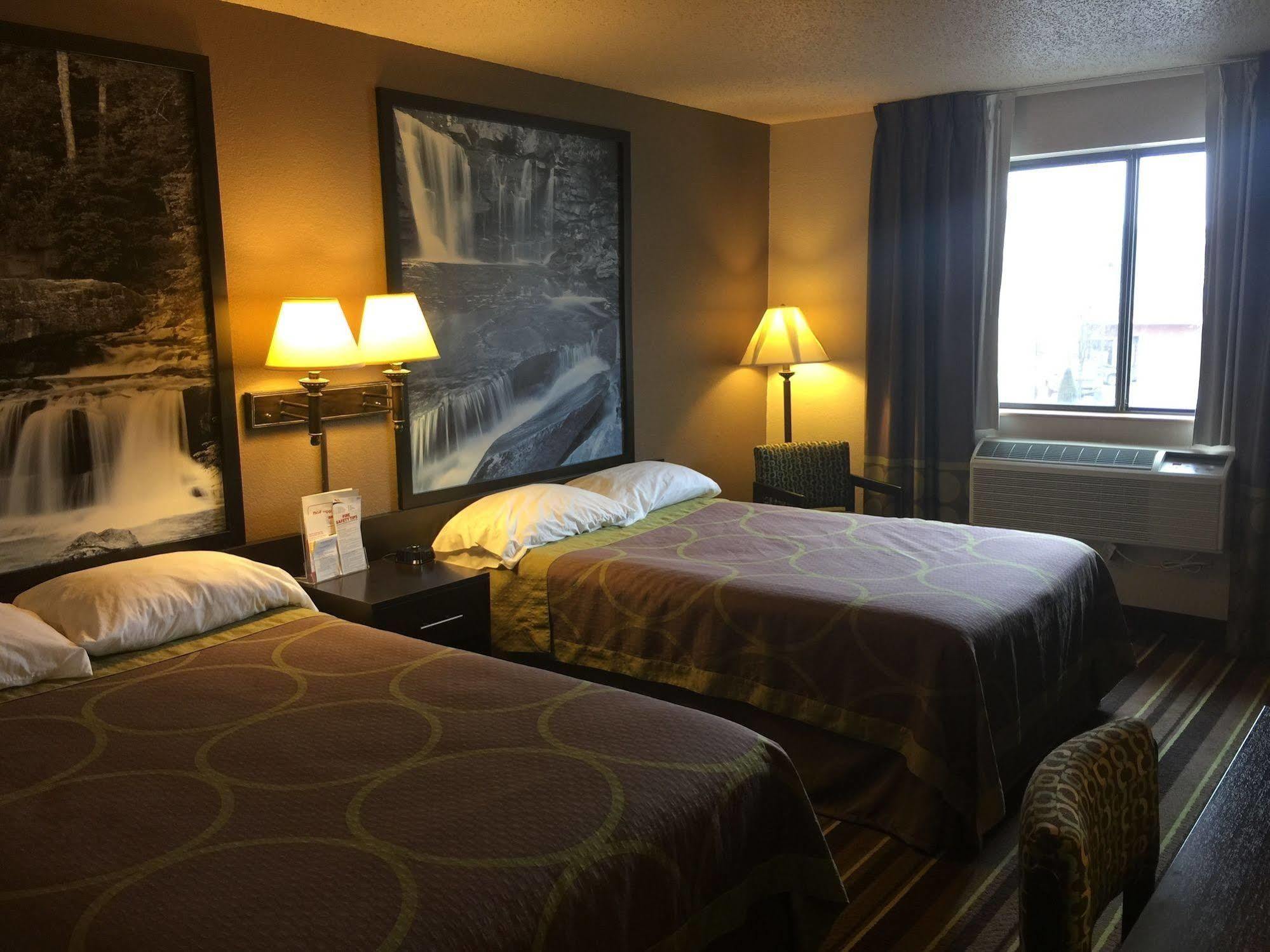 Super 8 By Wyndham Weston Wv Hotel Luaran gambar