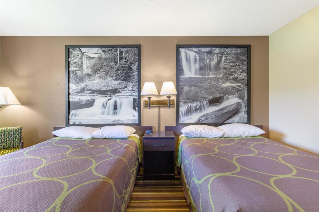 Super 8 By Wyndham Weston Wv Hotel Luaran gambar